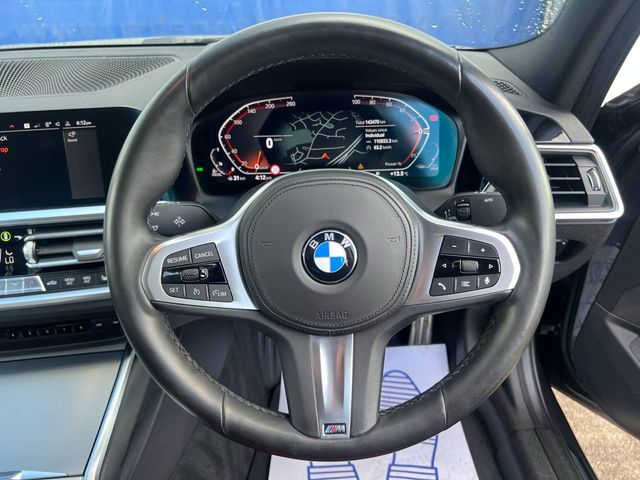 Image for 2021 BMW 3 Series 318D M-SPORT AUTO // LEATHER M-SPORT INTERIOR // DUAL ZONE CLIMATE CONTROL // 18" DIAMOND CUT ALLOYS