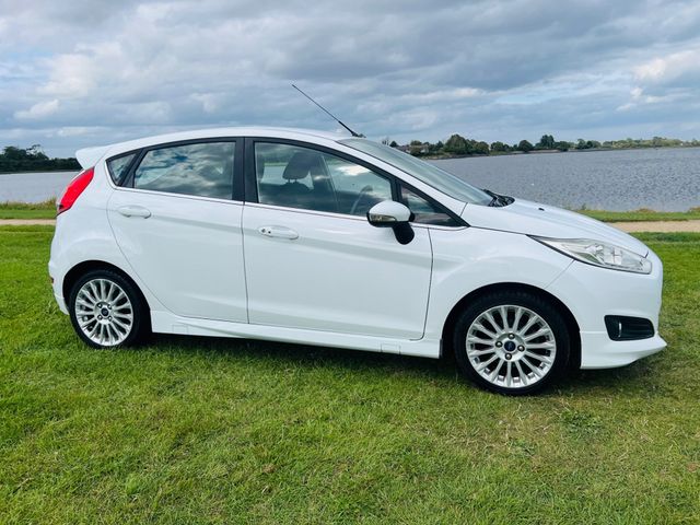 Image for 2016 Ford Fiesta 1.0 Auto Low Mileage 