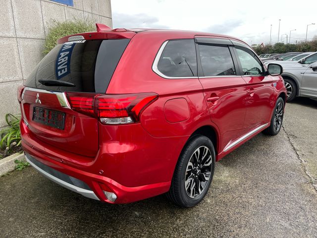 Image for 2018 Mitsubishi Outlander AUTOMATIC 2.0 PETROL PHEV PLUG IN HYBRID //WINTER SALE €1000 REDUCTION//LOW MILES//ADAPTIVE CRUISE CONTROL//KEYLESS ENTRY//HEATED STEERING WHEEL//