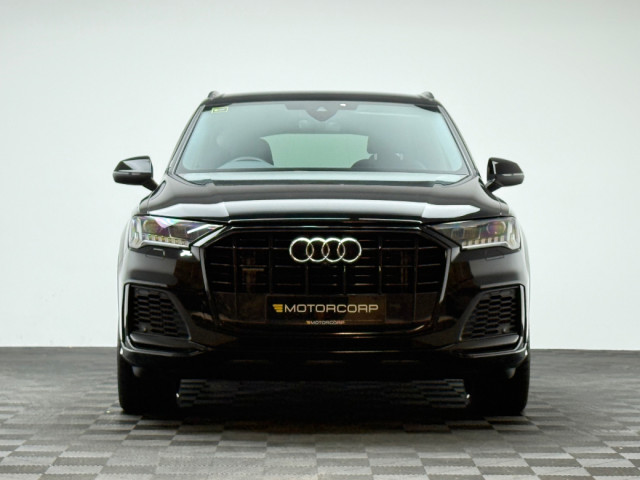 Image for 2023 Audi Q7 S LINE 55 TFSI E QUATTRO