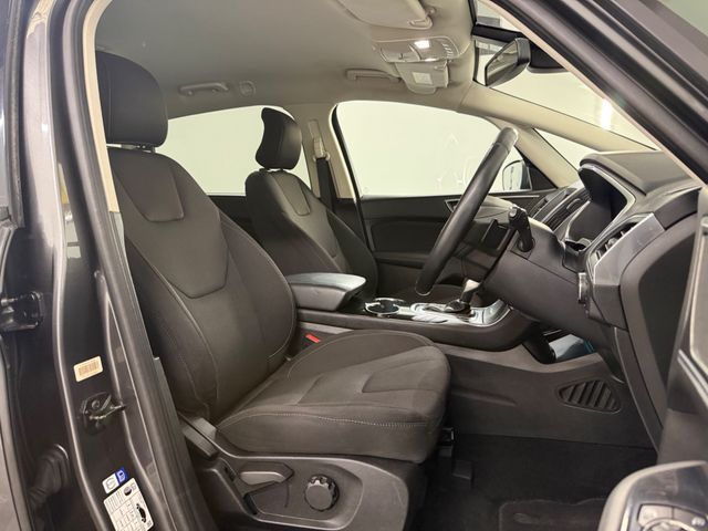 Image for 2015 Ford S-Max **TITANIUM **7 SEATS **2 KEYS **LANE ASSIST **CRUISE CONTROL **PARK OUT ASSIST **VIRTUAL DASH **TOUCH SCREEN RADIO **AMBIANT LIGHTING **FRONT AND REAR PARKING SENSORS **WIRELESS ONBOARD INTERNET **