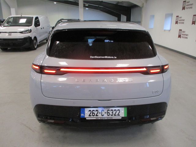 Image for 2026 Leapmotor B05 Design 67 1KWH 482KM 482KM