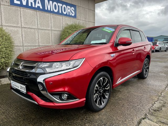 Image for 2018 Mitsubishi Outlander AUTOMATIC 2.0 PETROL PHEV PLUG IN HYBRID //WINTER SALE €1000 REDUCTION//LOW MILES//ADAPTIVE CRUISE CONTROL//KEYLESS ENTRY//HEATED STEERING WHEEL//