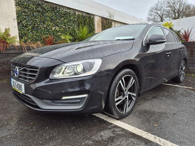 Image for 2015 Volvo V60 1.6 PETROL AUTO / LUX SPEC / LOW MILEAGE / TAX €400 (152 REG ) 