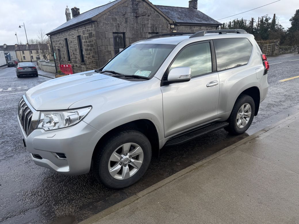 Image for 2021 Toyota Landcruiser Land CRU SWB Commercial 2DR