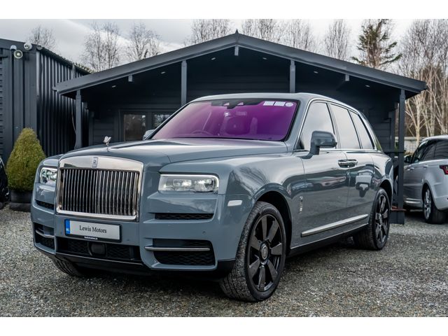 Image for 2023 Rolls-Royce Cullinan Cullinan V12 563BHP, HUGE SPEC, STARLIGHT CEILING, 360 CAMERA, REAR SEAT ENTERTAINMENT, LAMBSWOOL MATS 