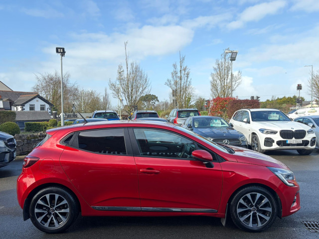 Image for 2021 Renault Clio 1.0 Petrol Iconic TCE 5DR *Low Kils*