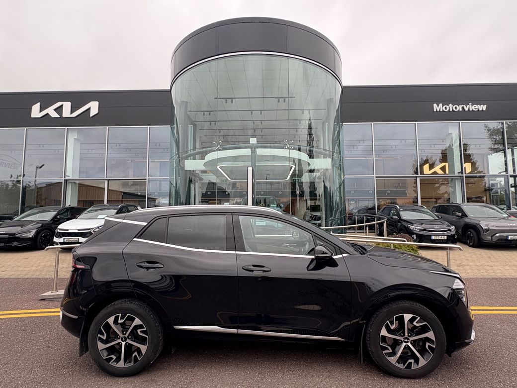Image for 2022 Kia Sportage K4 5DR, **warranty till 2029** Apple CarPlay, Bluetooth, Rear Parking Sensors, Reversing Camera, Wireless Smartphone Control, Sat Nav, Multi-Function Steering Wheel, Electric Seats