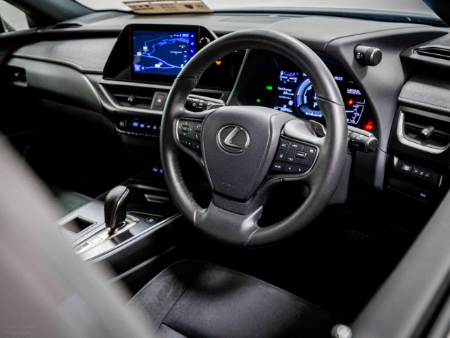 Image for 2024 Lexus UX 300e 300E 72.8kWh 205HP 