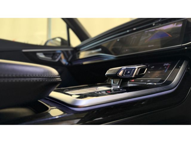 Image for 2021 Audi Q7 S LINE BLK 55 TFSI E Q QUATTRO EDITION BLACK