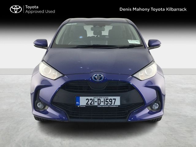 Image for 2022 Toyota Yaris HYBRID LUNA