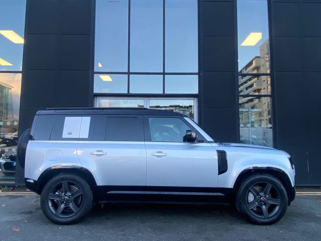 Image for 2023 Land Rover Defender P400e X-Dynamic SE AWD Auto (PHEV)