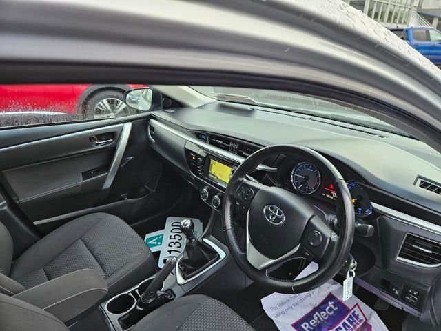 Image for 2016 Toyota Corolla 1.33 Luna 4DR