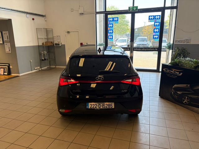 Image for 2022 Hyundai i20 Deluxe Plus 5DR Manual. Only 11km TAX & NCT, 2Keys, Reverse Camera, MFSW, Cruise Control, Mirror Link, Rear Parking Sensors, Alloy Wheels, Air Conditioning, Folding Rear Seats, and more.