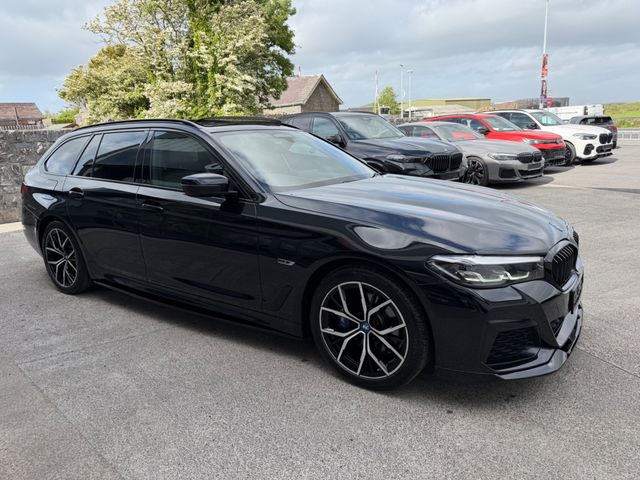 Image for 2023 BMW 5 Series 530E M SPORT PRO & COMFORT & TECH PLUS PACK
