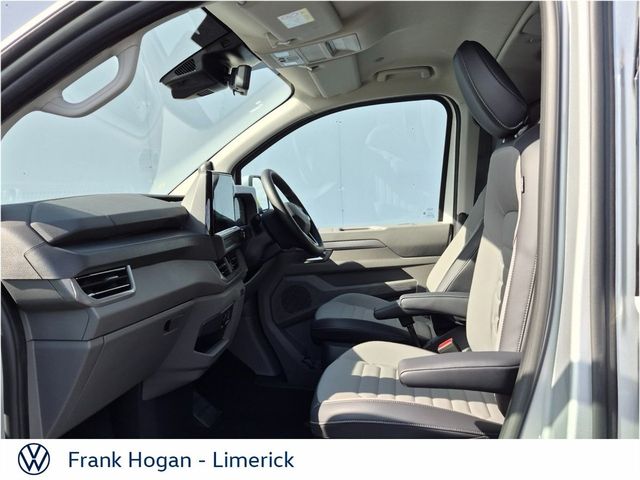 Image for 2026 Volkswagen Caravelle STYLE PHEV LWB 230 AUTO