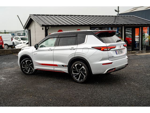 Image for 2023 Mitsubishi Outlander 