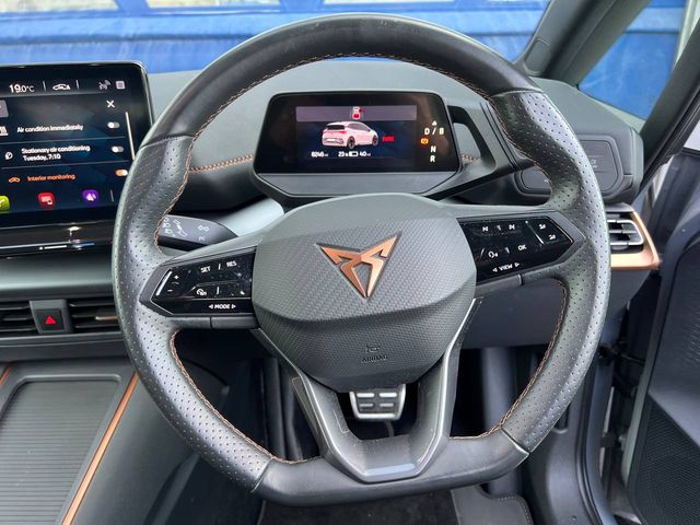 Image for 2024 Cupra Born ** VERY LOW MILEAGE ** // HEATED MULTIFUNCTIONAL STEERING WHEEL // REVERSE CAMERA // 18" ALLOYS