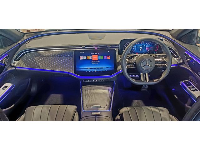 Image for 2025 Mercedes-Benz E Class E220d AMG LINE PLUS *ALPINE GREY*