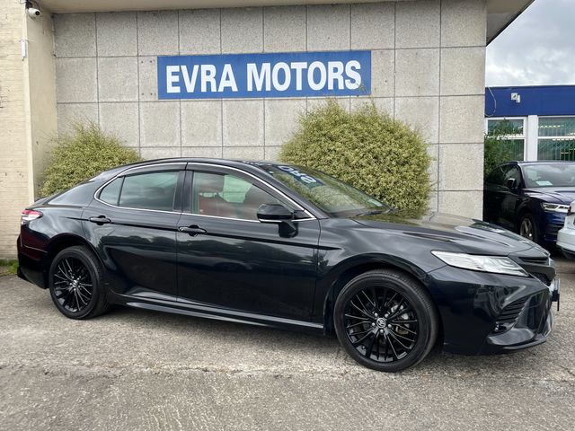 Image for 2020 Toyota Camry WS NERO AUTOMATIC HYBRID 2.5 PETROL //HIGH SPEC//FULL RED LEATHER HEATED ELECTRIC SEATS//FACTORY BLACK SYTLING PACK//KEYLESS ENTRY//ADAPTIVE CRUISE CONTROL//REVERSE CAMERA//CARPLAY//