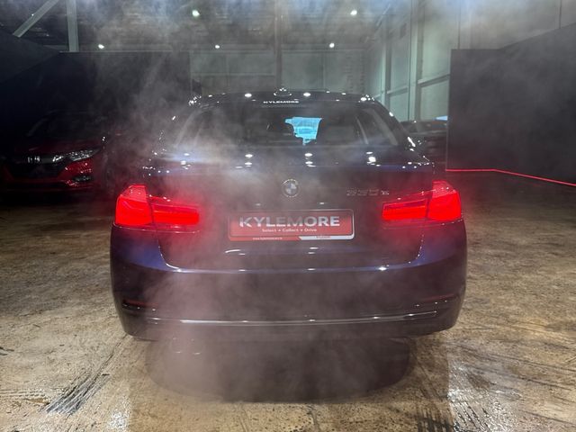 Image for 2016 BMW 3 Series 2.0L AUTOMATIC HYBRID - E LUXURY - FULL BLACK LEATHER - FACTORY ALLOYS - REAR CAMERA - HEATED SEATS - MULTI FUNCTION STEERING WHEEL