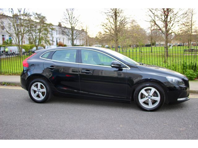 Image for 2015 Volvo V40 D2 SE 5DR, FSH, ONLY 95K KMS