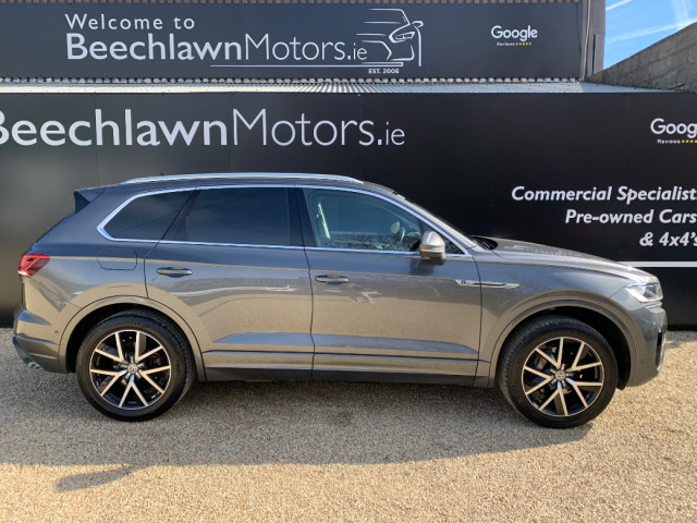 Image for 2019 Volkswagen Touareg 3.0 TDI 231 BHP R LINE AUTO 2 SEATER COMMERCIAL // PRICE EXCL. VAT // 01/27 CVRT // STUNNING CONDITION // LOW MILEAGE // 