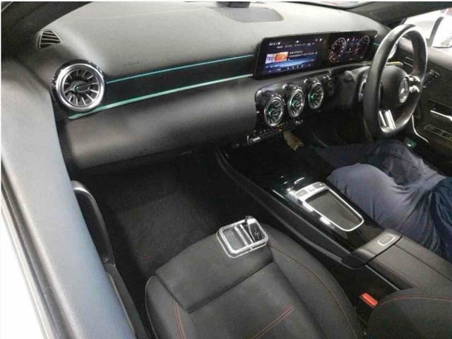 Image for 2024 Mercedes-Benz A Class 1.4 AUTOMATIC AMG LINE - UPGRADED ALLOYS - BLACK HALF LEATHER - CRUISE CONTROL