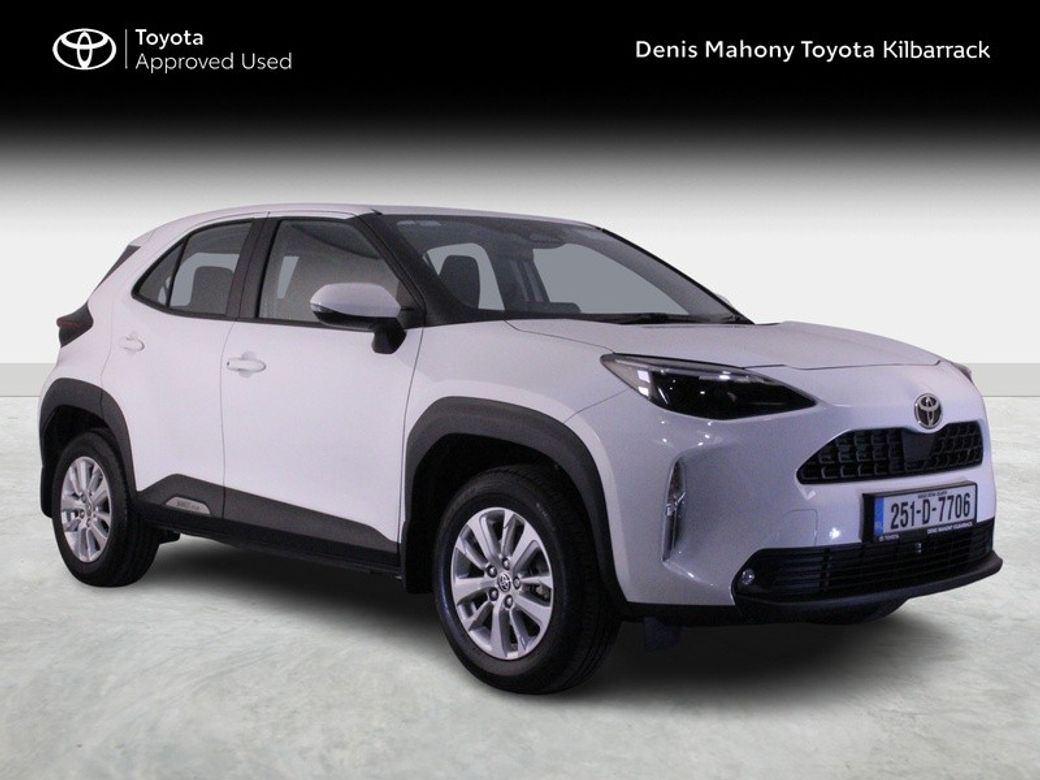 Image for 2025 Toyota Yaris Cross LUNA
