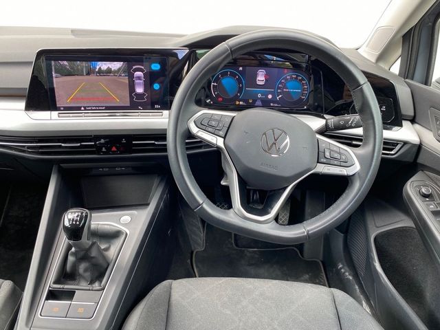 Image for 2024 Volkswagen Golf 2.0 TDI 115HP Life