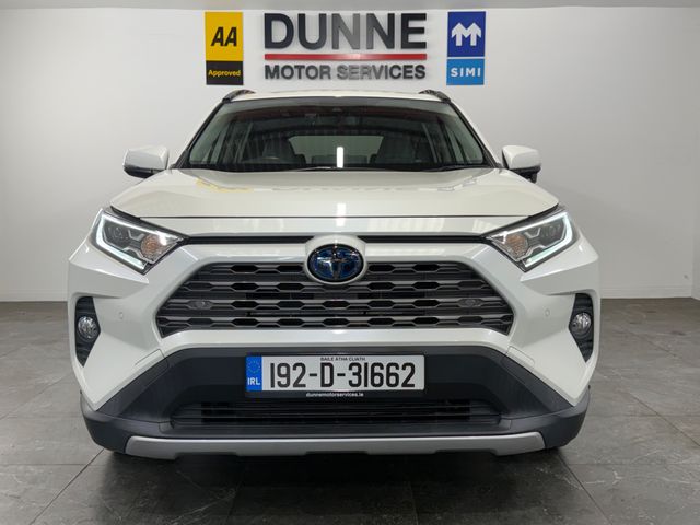 Image for 2019 Toyota Rav4 **2 KEYS **LANE ASSIST **BLIND SPOT ASSIST **ADAPTIVE CRUISE CONTROL **HEATED STEERING WHEEL **HEATED / COOLING SEATS **MULTI FUNCTION STEERING WHEEL **MULTI FUNCTION CENTRE CONSOLE **MULTI DRIVE MOD