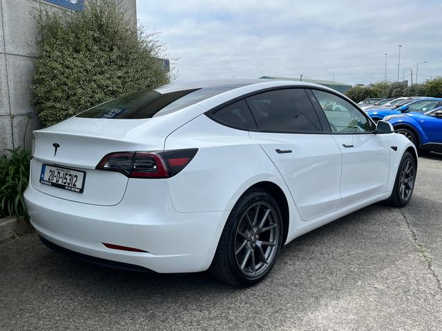 Image for 2021 Tesla Model 3 SR RWD EV //FULL LEATHER HEATED ELECTRIC SEATS//PANORAMIC GLASS ROOF//REVERSE CAMERA//SAT NAV//