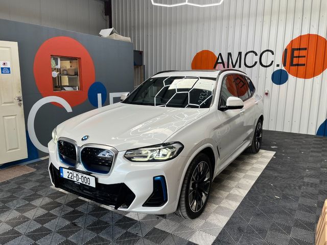 Image for 2022 BMW iX3 2022 BMW IX3 M-SPORT AUTOMATIC / CRUISE CONTROL / PARKING CAMERA / ELECTRIC MEMORY & HEATED SEATS / PADDLE SHIFTERS / PANORAMIC SUNROOF / APPLE CARPLAY / AMBIENT LIGHTS AND MORE