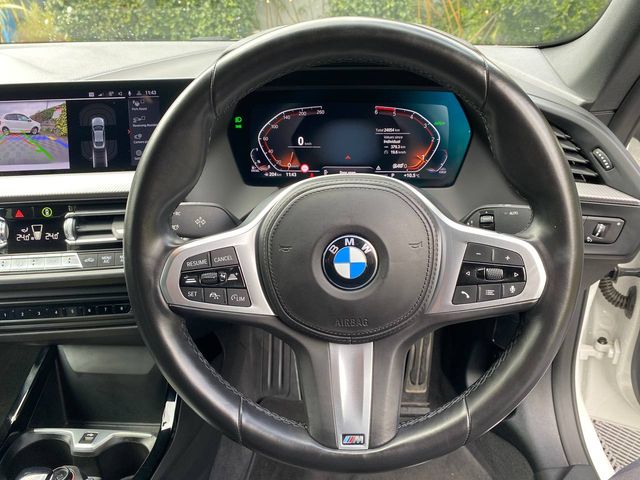Image for 2021 BMW 2 Series 218D M-SPORT 2.0 AUTO // APPLE CARPLAY // VERY LOW MILEAGE // M-SPORT INTERIOR