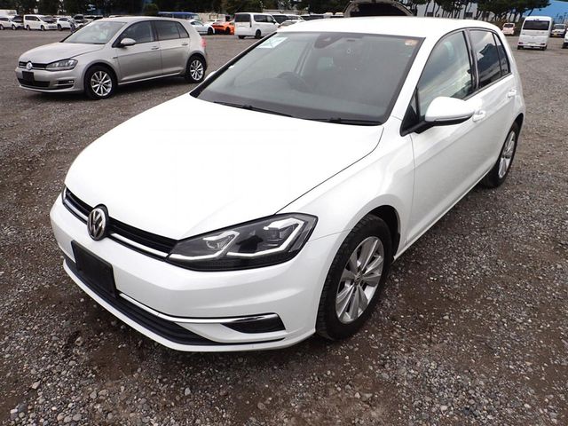Image for 2017 Volkswagen Golf 1.2 TSI Comfortline