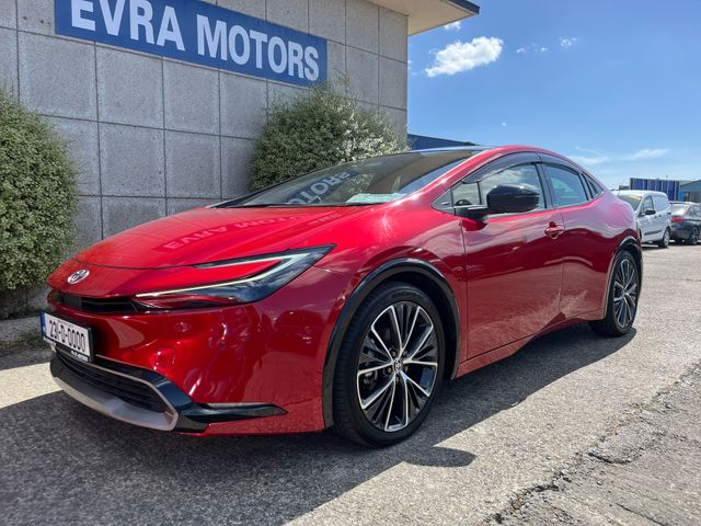 Image for 2023 Toyota Prius Z HYBRID AUTOMATIC 2.0 PETROL //LOW MILES//MASSIVE SPEC//PANORAMIC GLASS ROOF//FULL LEATHER HEATED AND COOLED SEATS//360 PARKING CAMERAS//KEYLESS ENTRY//