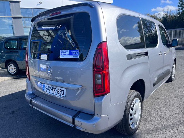 Image for 2024 Opel Combo Taxi Spec, Wheelchair Accessible
