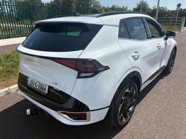 Image for 2022 Kia Sportage GT Line Sunroof Mhev 5DR, **warranty till 2029** Cruise Control, Sat Nav, Bluetooth, Reversing Camera, Parking Sensors, Full Service History, Touch Screen Infotainment System