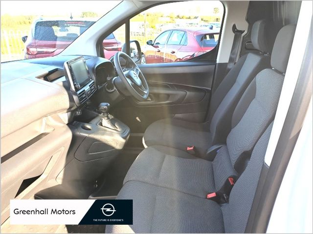 Image for 2023 Opel Combo L1H1 1.5 Diesel with 3 Seats 