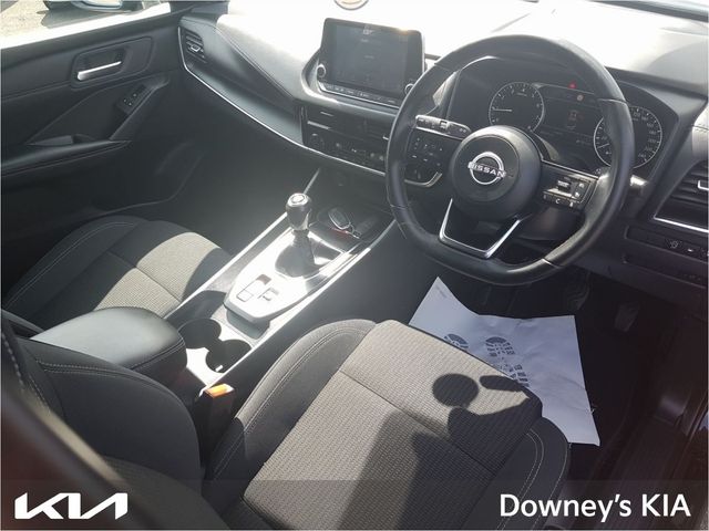 Image for 2022 Nissan Qashqai SV 1.3 PETROL
