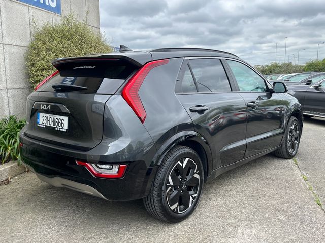 Image for 2023 Kia Niro EV K4 64KWH ELECTRIC //TOP SPEC//FULL LEATHER HEATED AND COOLED ELECTRIC SEATS//HEATED STEERING WHEEL//SAT NAV//REVERSE CAMERA//ADAPTIVE CRUISE CONTROL//HEAD UP DISPLAY//