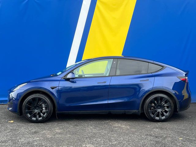 Image for 2024 Tesla Model Y STANDARD RANGE RWD // TESLA AUTOPILOT // PANORAMIC ROOF // 5 HEATED SEATS