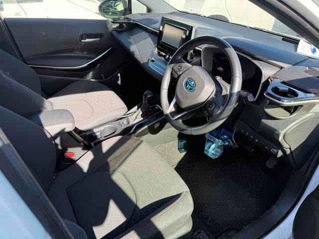 Image for 2019 Toyota Corolla GZ SPORT 1.8 PETROL HYBRID AUTO