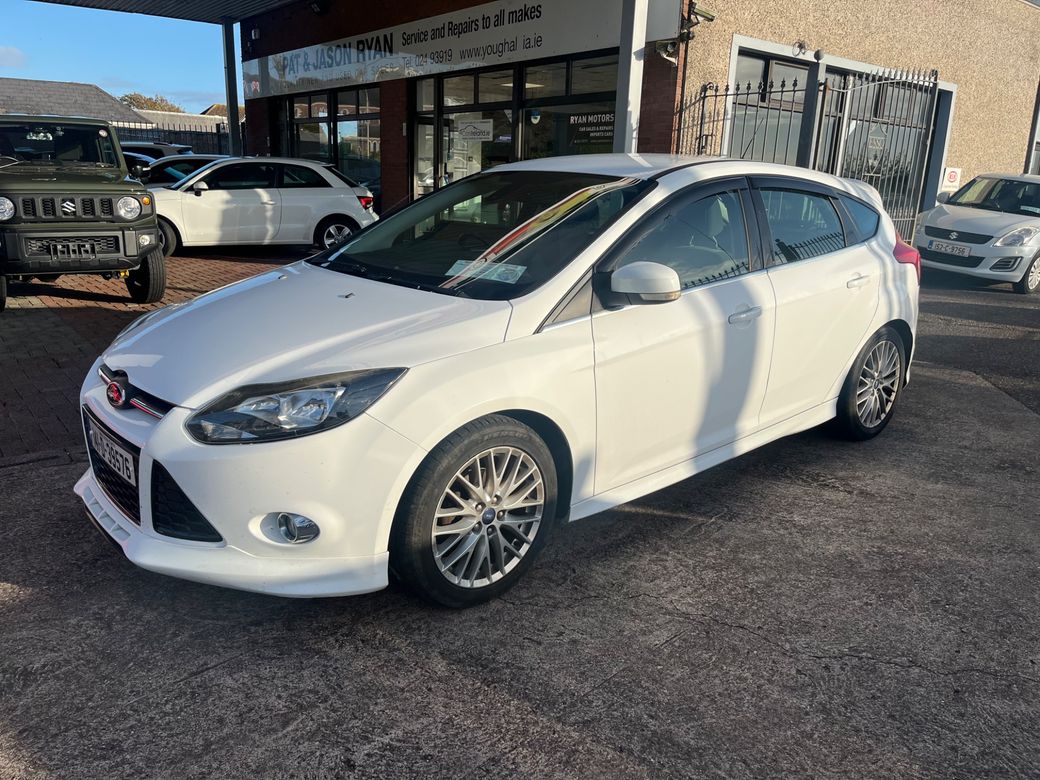 Image for 2014 Ford Focus 1.0 Ecoboost Zetec S 125PS 5DR