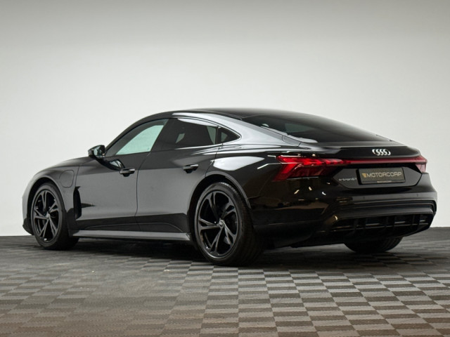 Image for 2023 Audi e-tron GT GT 522HP QUATTRO *PAN ROOF*