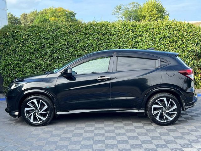 Image for 2017 Honda Vezel RS 1.5 HYBRID AUTO // DIAMOND CUT ALLOYS // LEATHER/ALCANTARA HEATED SEATS // REVERSE CAMERA