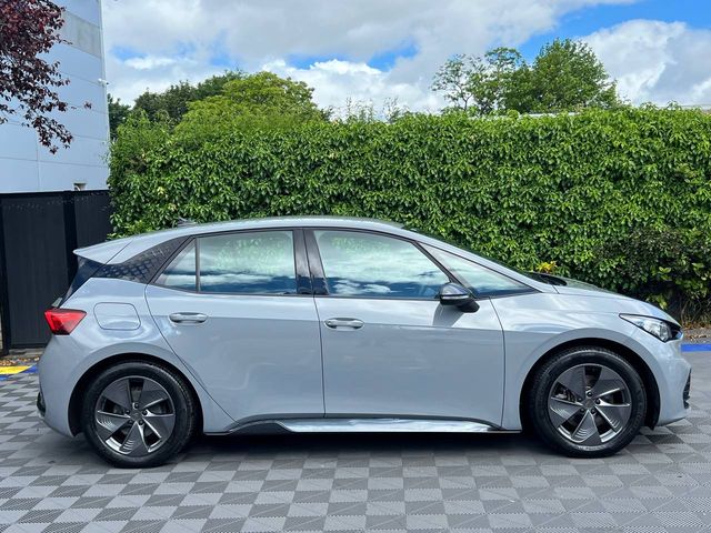 Image for 2023 Cupra Born V1 58KWH // APPLE CARPLAY/ANDROID AUTO // PARKING SENSORS // 18" ALLOYS