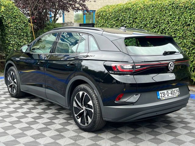 Image for 2023 Volkswagen ID.4 PURE 52KWH // PARKING SENSORS // LEATHER/ALCANTARA HEATED SEATS // DIGITAL CLUSTER