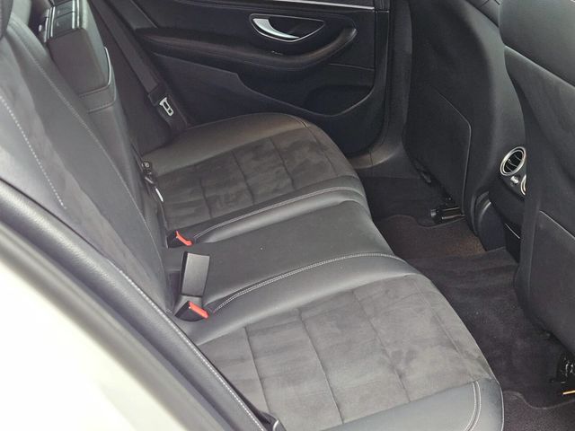 Image for 2020 Mercedes-Benz E Class E 300 e Plug-in Hybrid AMG Line