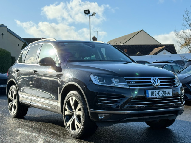 Image for 2018 Volkswagen Touareg 3.0TDI 262BHP V6 R-LINE AUTO *LOW KMS*